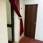 Apartament House Pavarotti *